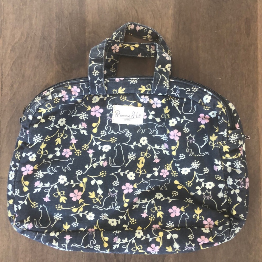 Primrose Hill London cosmetic toiletry bag. Canvas Cats floral blue pink yellow